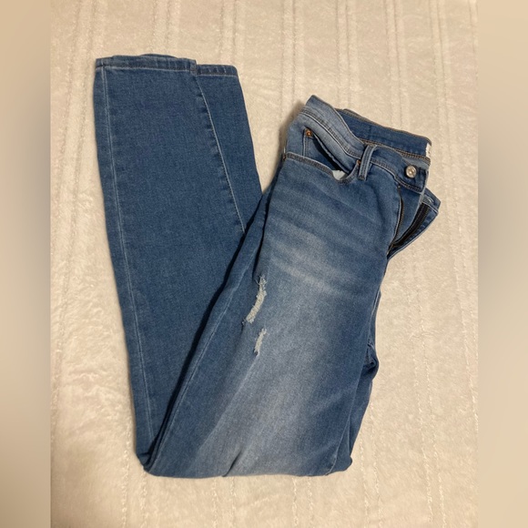 Nicole miller jeans, slightly worn - Picture 2 of 3